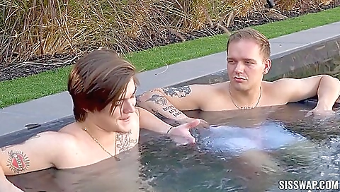 Married up and rides a cock like gymnastics