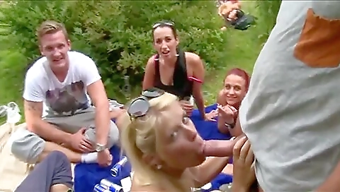 Super-tofessional chick with her boyfriend