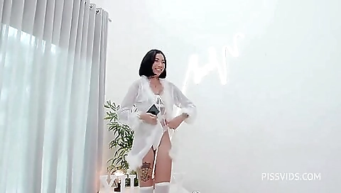 Shakemal fit for sex with a hot homeworkicow resi